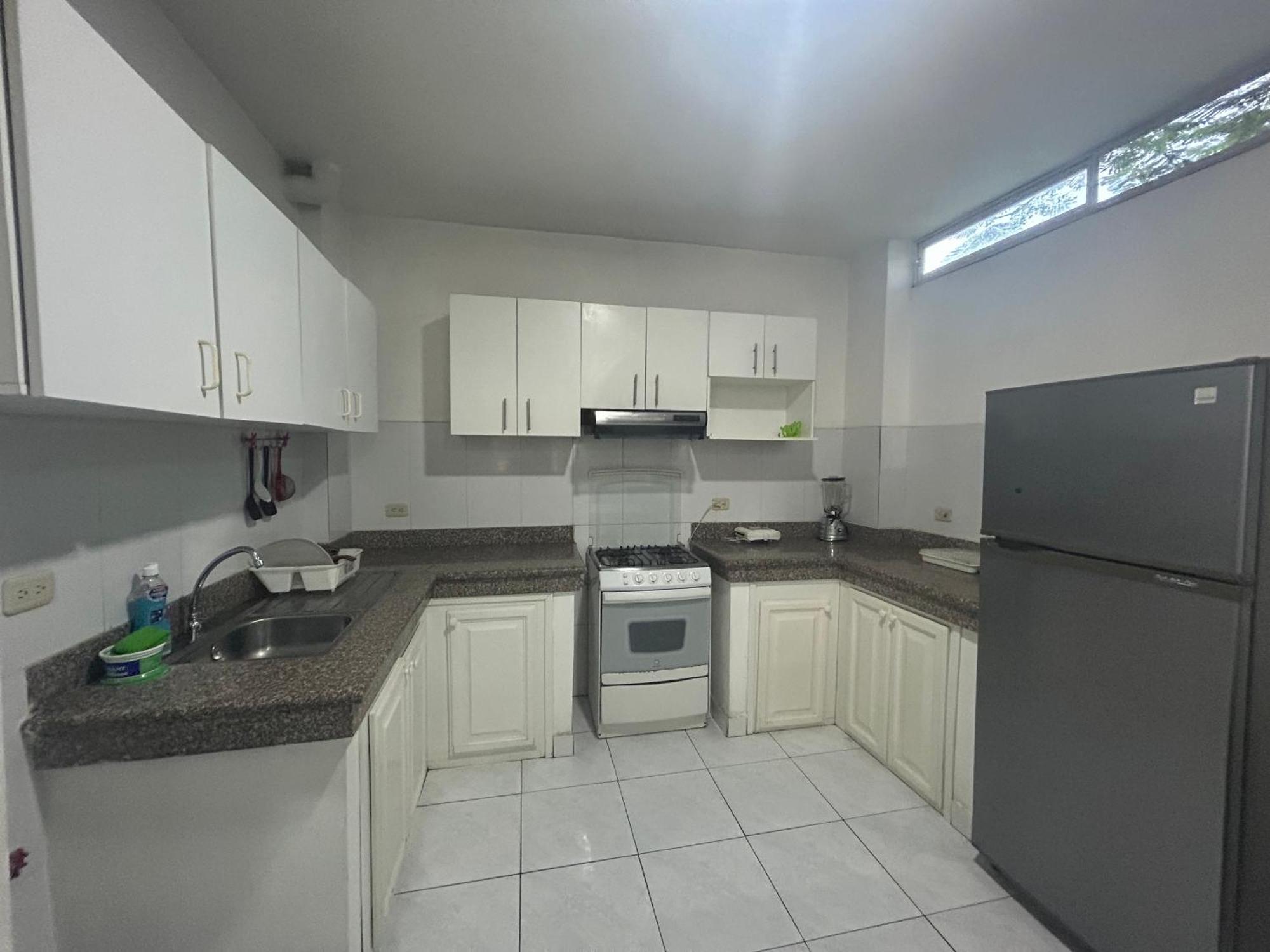 Departamentos De 2 Y 3 Habitaciones En El Centro De Manta Eksteriør billede